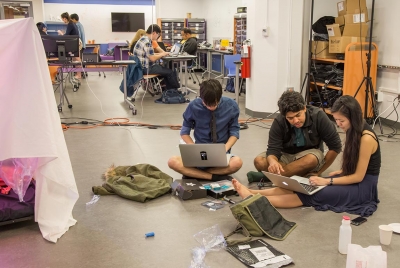 Students working in lab space.