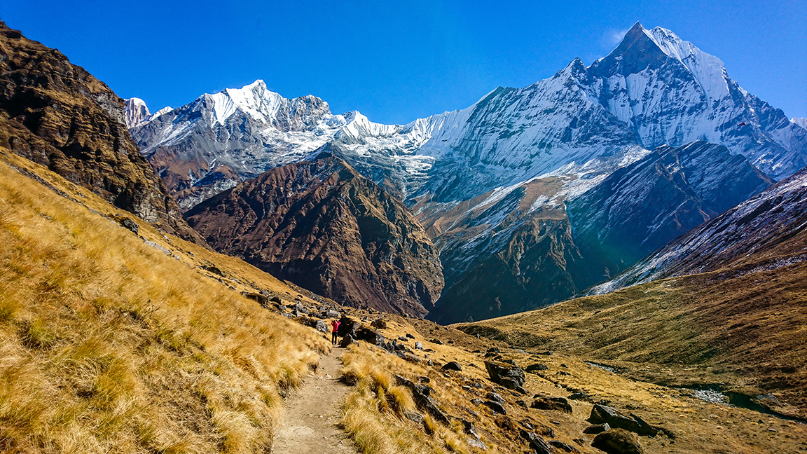 Hiking trail at Mount Annapurna