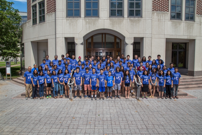 Students standing outside of the CS building.